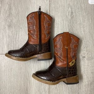 DBL Barrel toddler cowboy boots, size 4